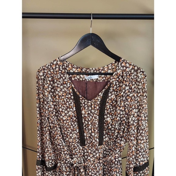 Calie Paris Floral Dress Size M - Picture 11 of 16